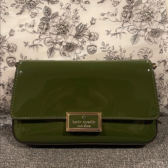 Kate Spade Regan Patent Crossbody Bag. Color is Enchanted. Gold hardware NWT - Picture 7 of 7
